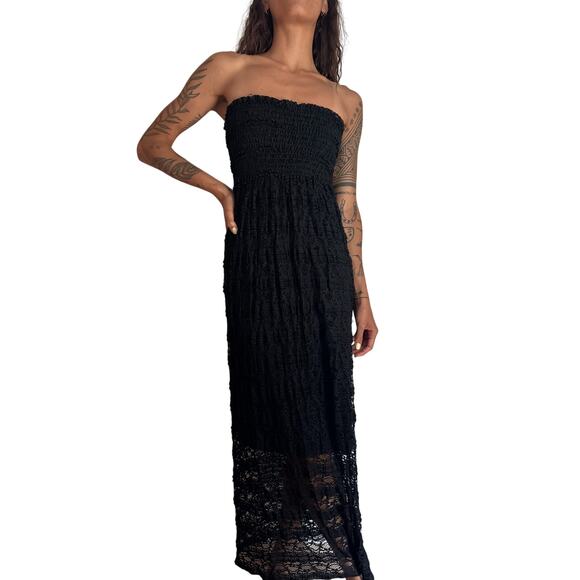 Black Lace Maxi Dress - Picture 3 of 3